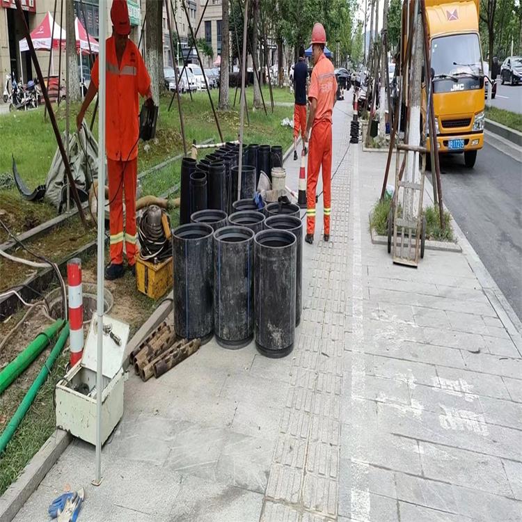 英山管道短管置换修复